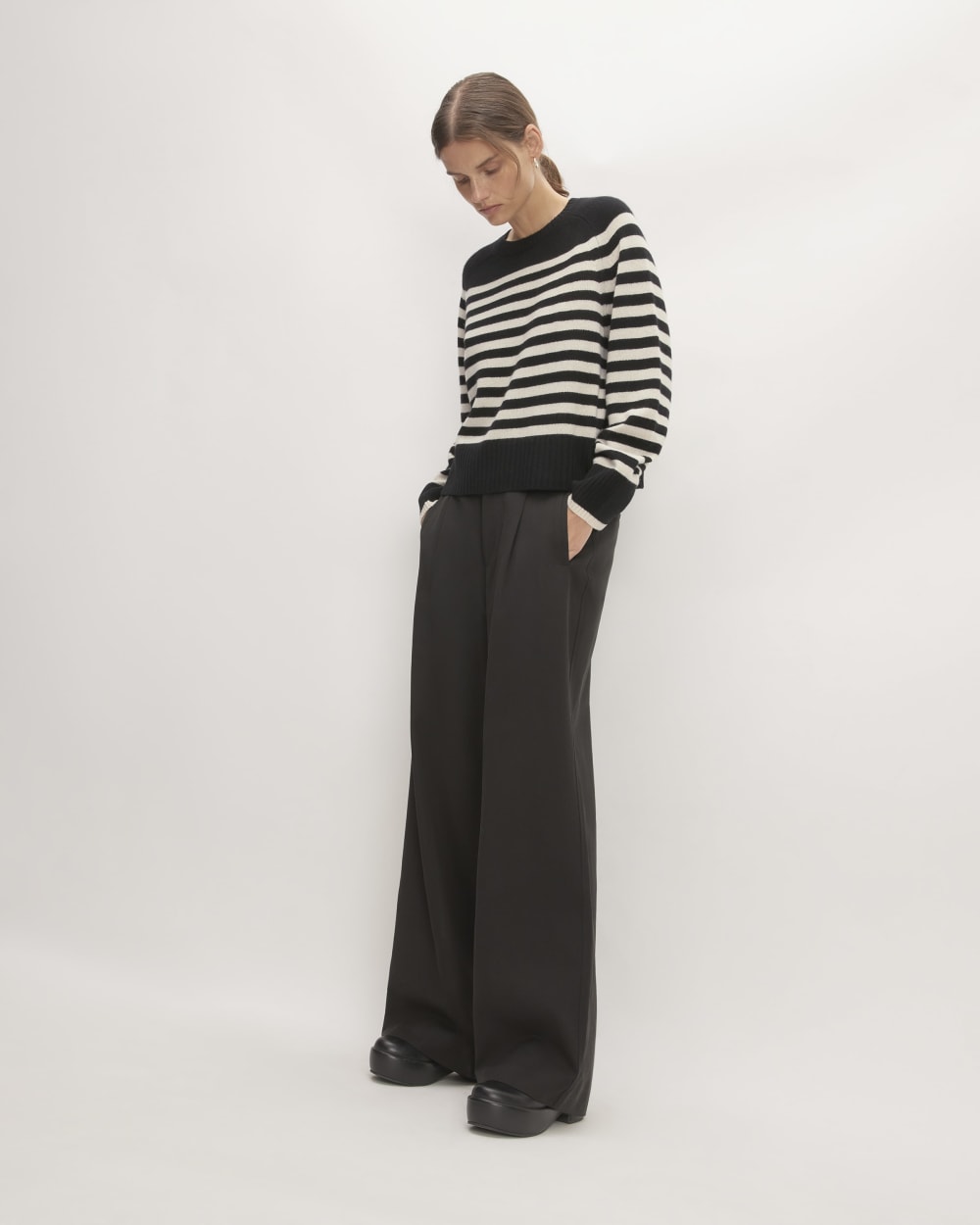 The Boxy Crew in Cashmere | Black / Bone