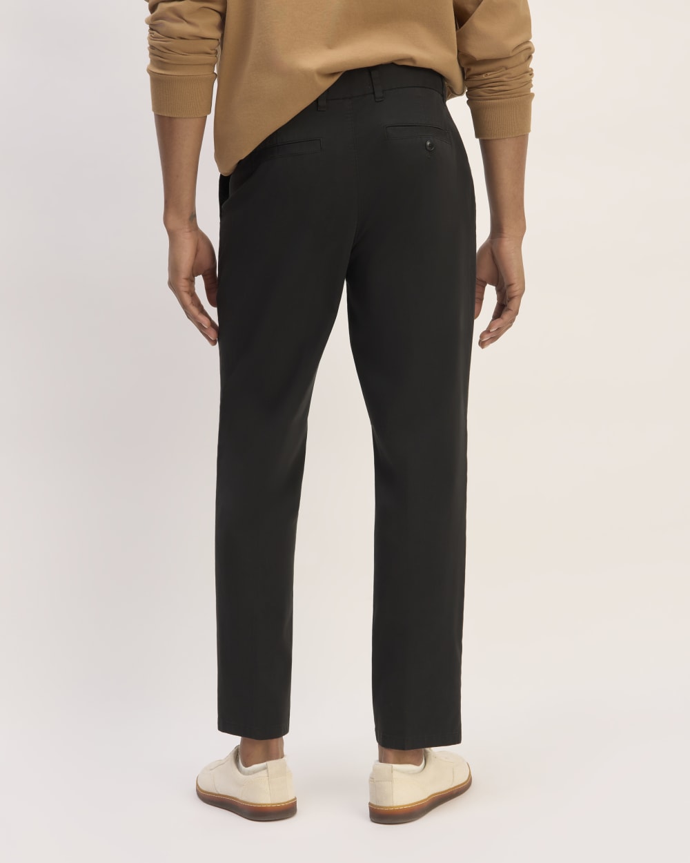 The Pleated Air Chino | Black