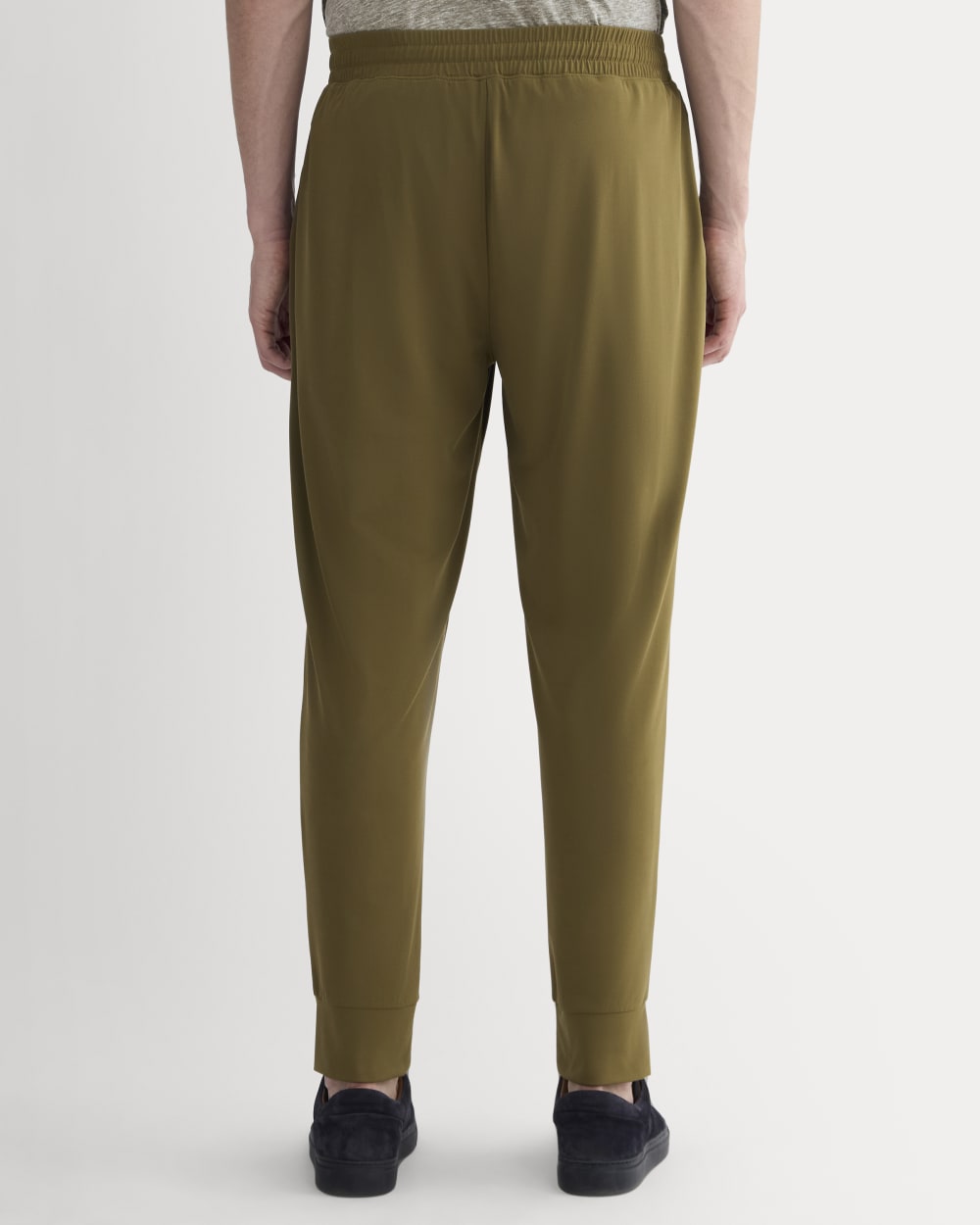 The Off-Duty Tech Jogger | Olive